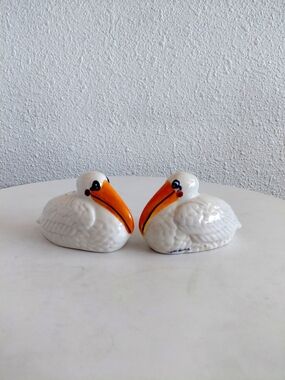 Happy Pelican Salt & Pepper Shakers Ceramic Blue Sky Clayworks  Signed by Artist